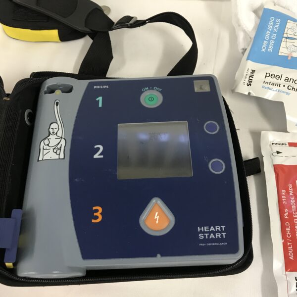 Philips defibrillator Heart start